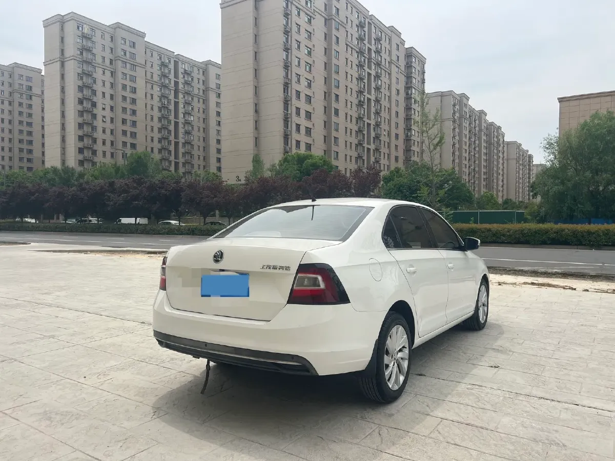 2019 SWM G01 1.5T 156HP L4 6AT,autocango,china used car exporter,china ev exporter,chinese used car exporter,chinese used ev exporter