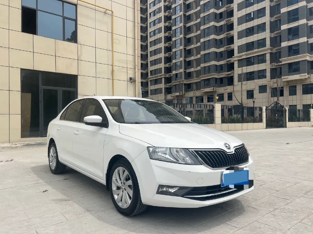 2019 SWM G01 1.5T 156HP L4 6AT,autocango,china used car exporter,china ev exporter,chinese used car exporter,chinese used ev exporter