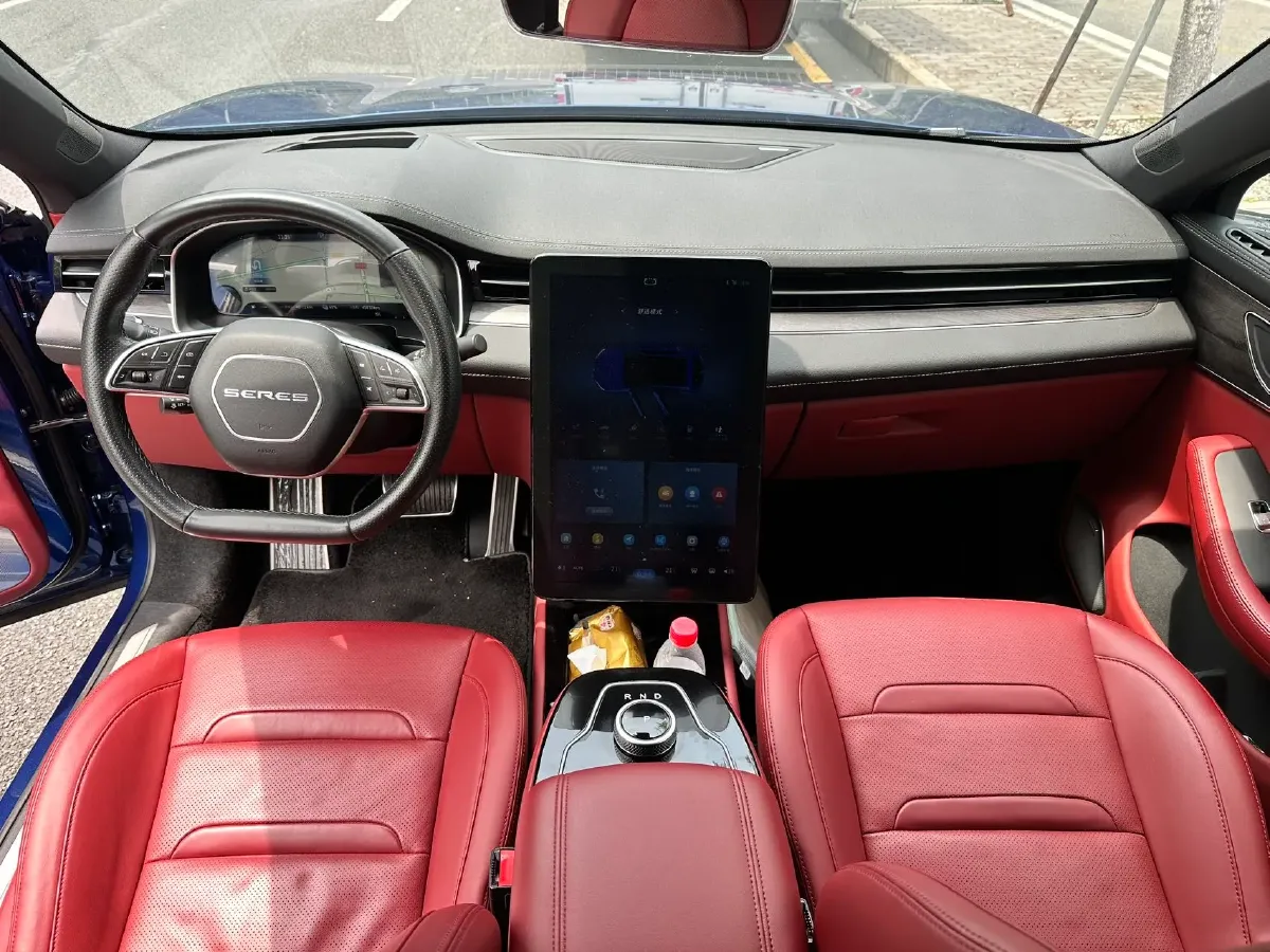 2021 SERES SF5 Range Extended 112HP REEV 35KWH,autocango,china used car exporter,china ev exporter,chinese used car exporter,chinese used ev exporter