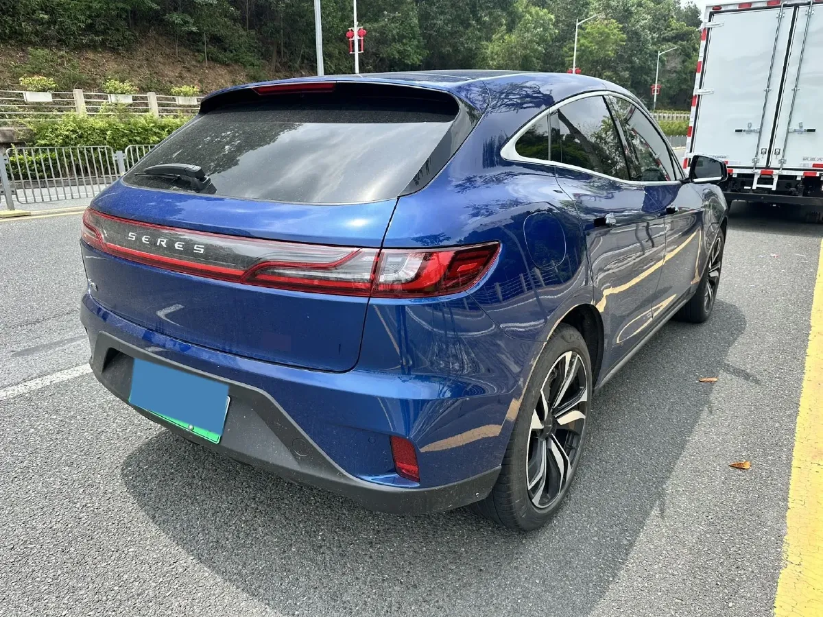 2021 SERES SF5 Range Extended 112HP REEV 35KWH,autocango,china used car exporter,china ev exporter,chinese used car exporter,chinese used ev exporter