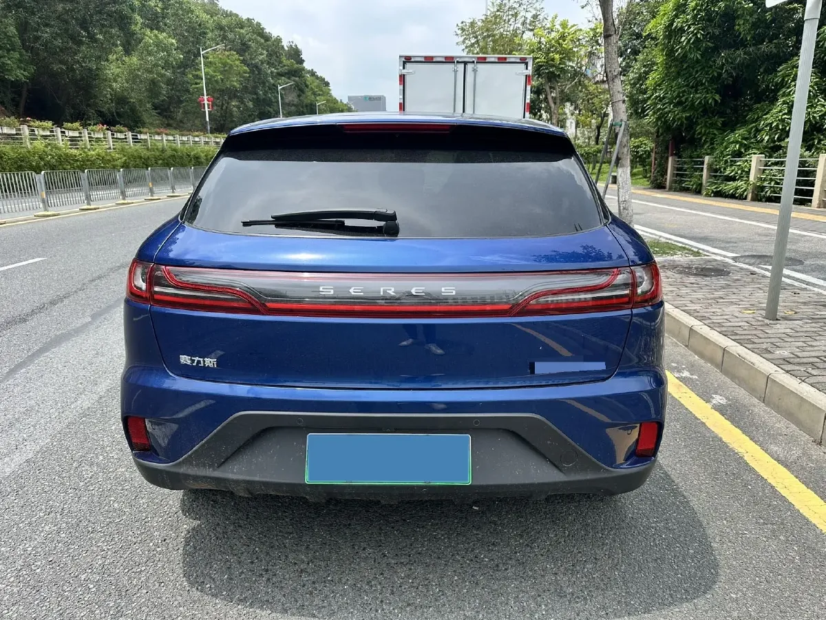2021 SERES SF5 Range Extended 112HP REEV 35KWH,autocango,china used car exporter,china ev exporter,chinese used car exporter,chinese used ev exporter
