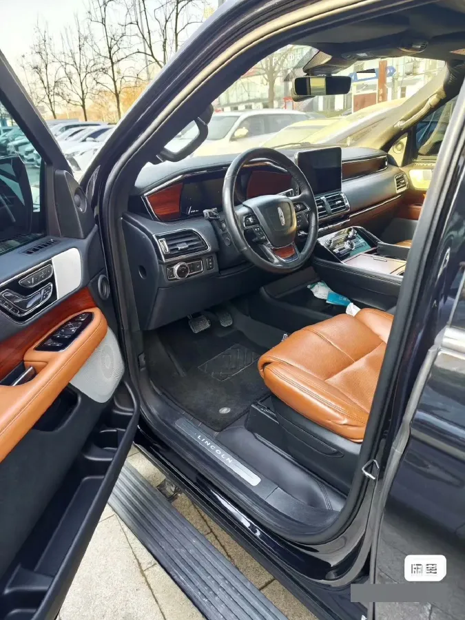 2020 Lincoln Navigator 3.5T 388HP V6 10AT,autocango,china used car exporter,china ev exporter,chinese used car exporter,chinese used ev exporter