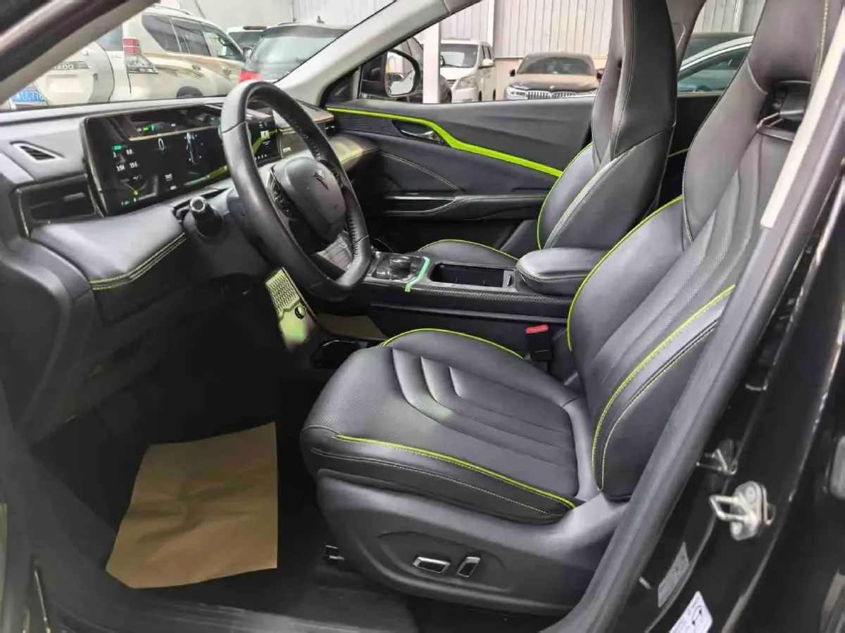 2022 MAXUS D60 1.5T 169HP L4 7DCT,autocango,china used car exporter,china ev exporter,chinese used car exporter,chinese used ev exporter