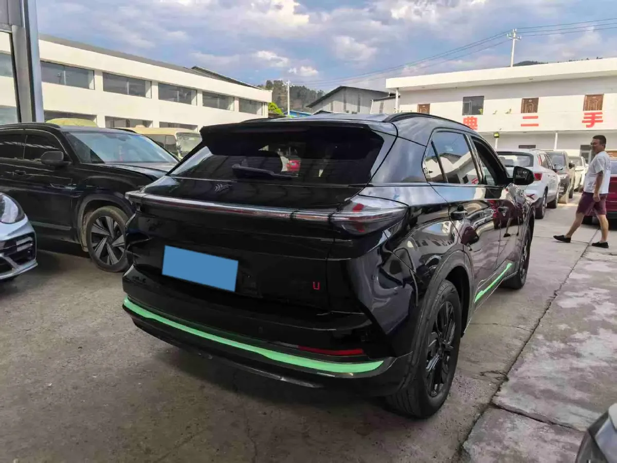 2022 MAXUS D60 1.5T 169HP L4 7DCT,autocango,china used car exporter,china ev exporter,chinese used car exporter,chinese used ev exporter