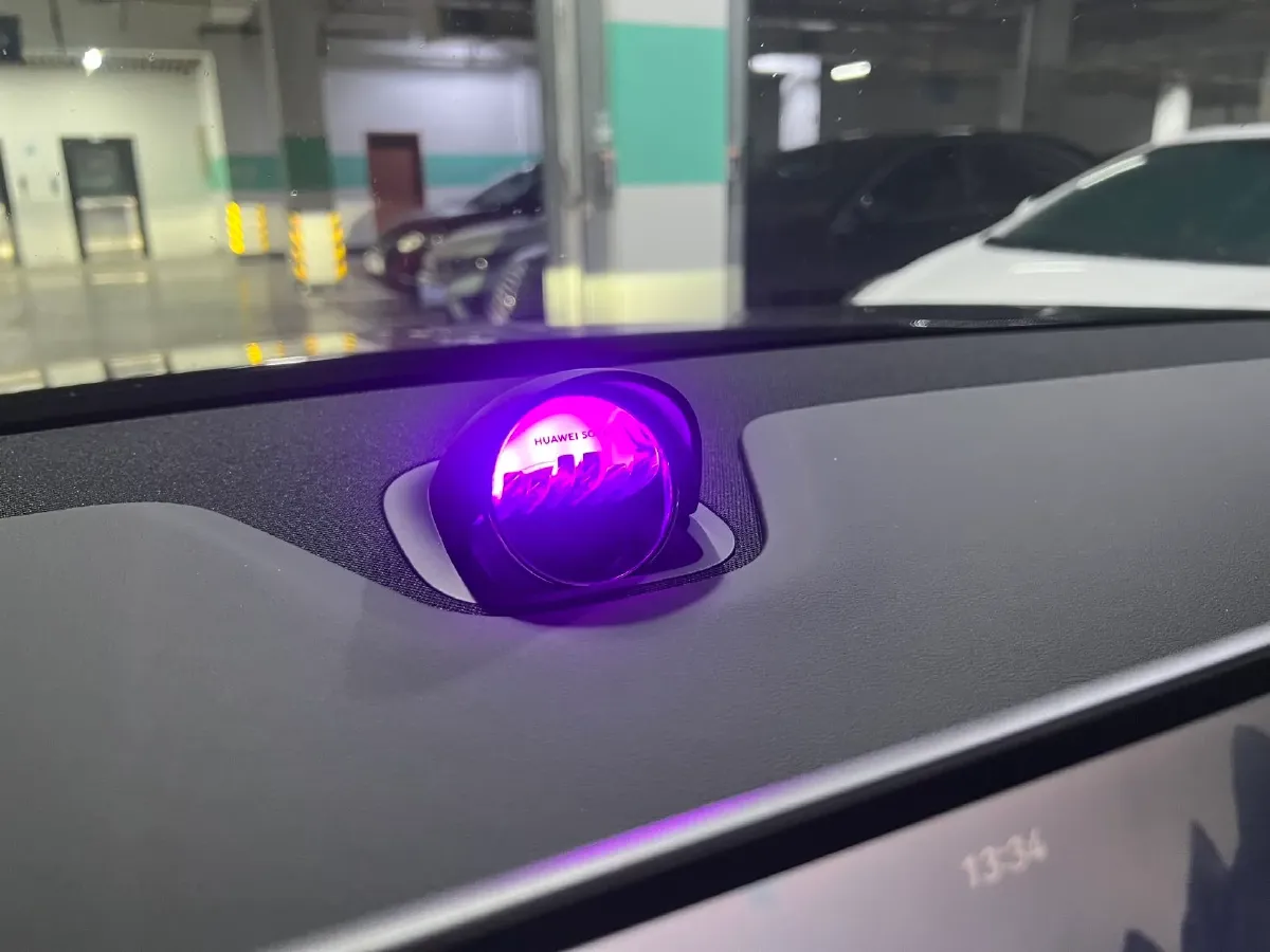 2025 AITO AITO M5 1.5T 152HP L4 REEV 42KWH,autocango,china used car exporter,china ev exporter,chinese used car exporter,chinese used ev exporter