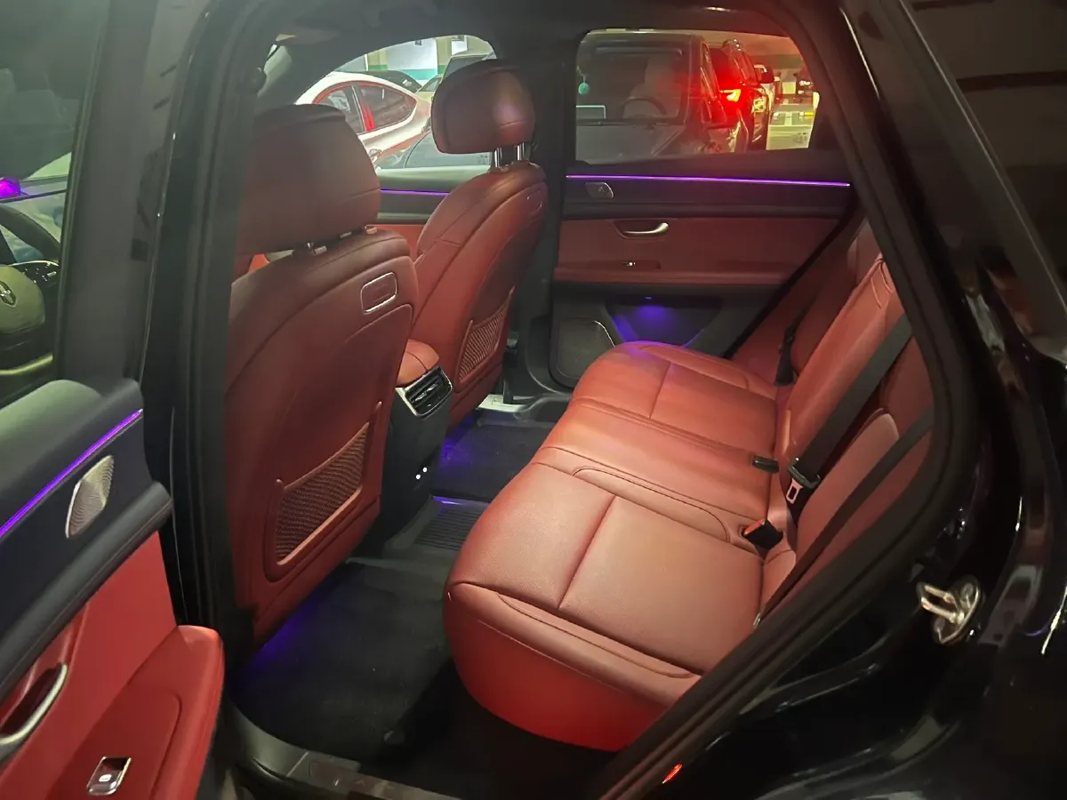 2025 AITO AITO M5 1.5T 152HP L4 REEV 42KWH,autocango,china used car exporter,china ev exporter,chinese used car exporter,chinese used ev exporter
