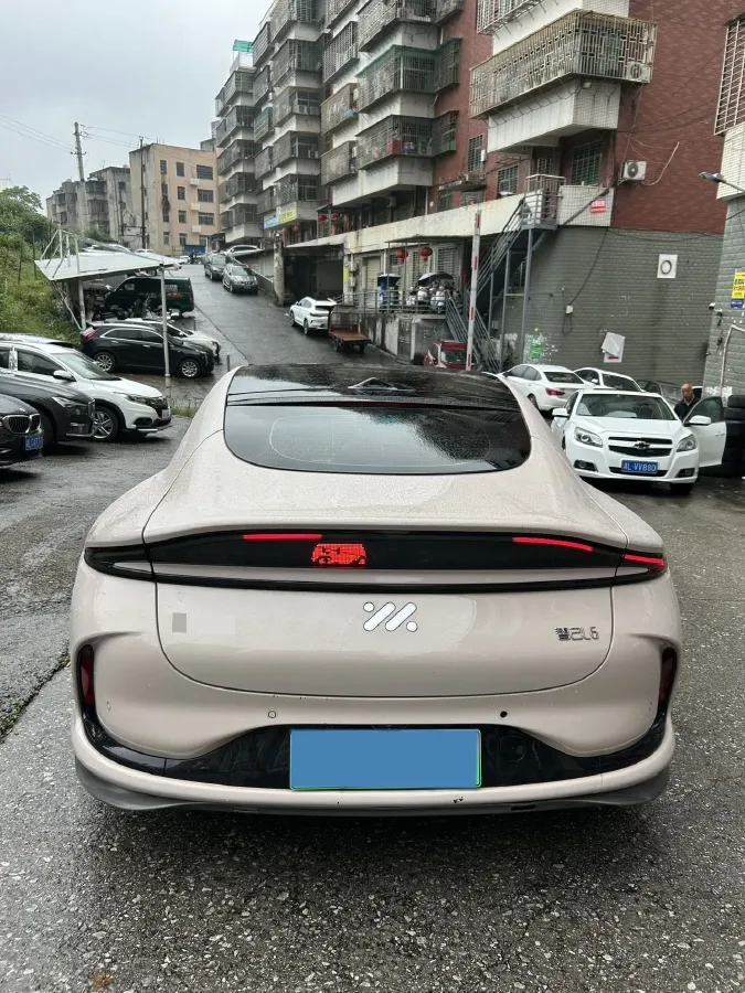 2024 IM L6 BEV 75KWH,autocango,china used car exporter,china ev exporter,chinese used car exporter,chinese used ev exporter