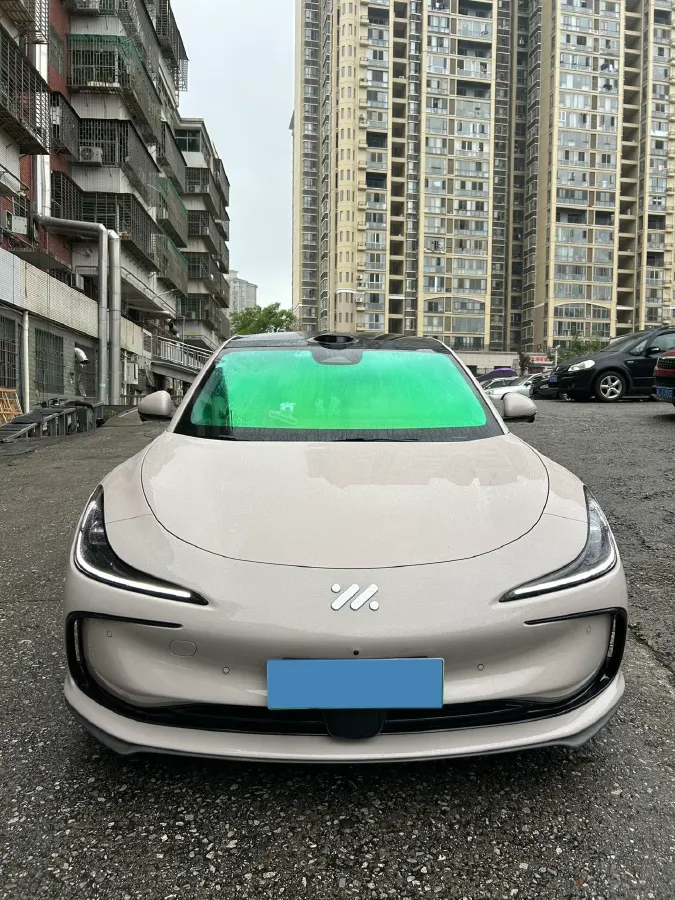 2024 IM L6 BEV 75KWH,autocango,china used car exporter,china ev exporter,chinese used car exporter,chinese used ev exporter