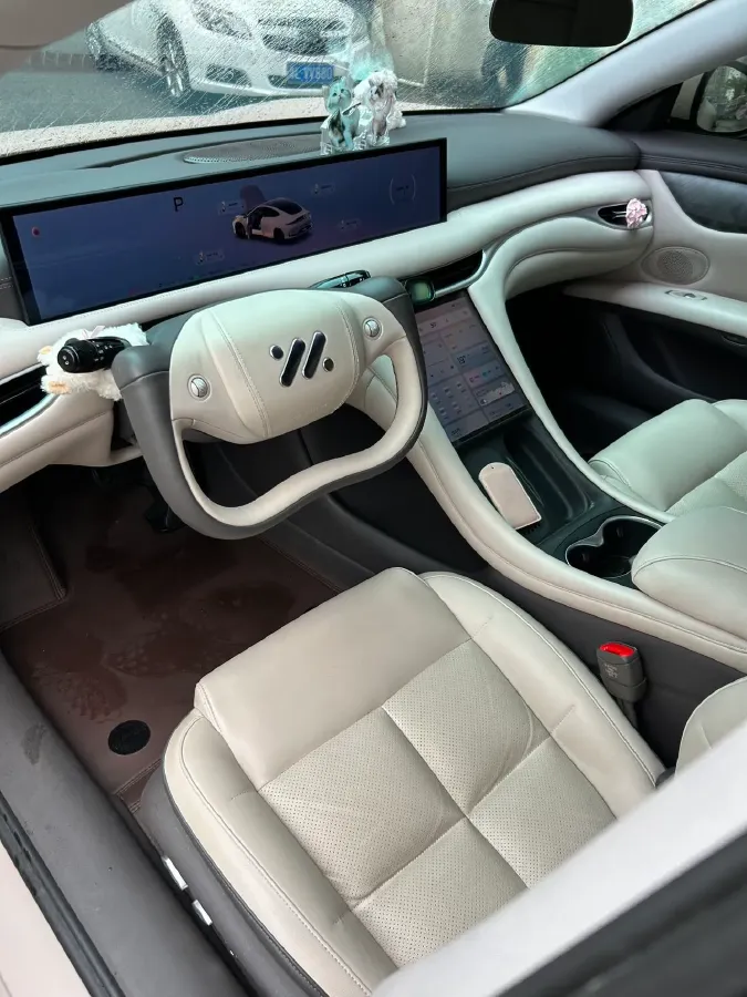 2024 IM L6 BEV 75KWH,autocango,china used car exporter,china ev exporter,chinese used car exporter,chinese used ev exporter