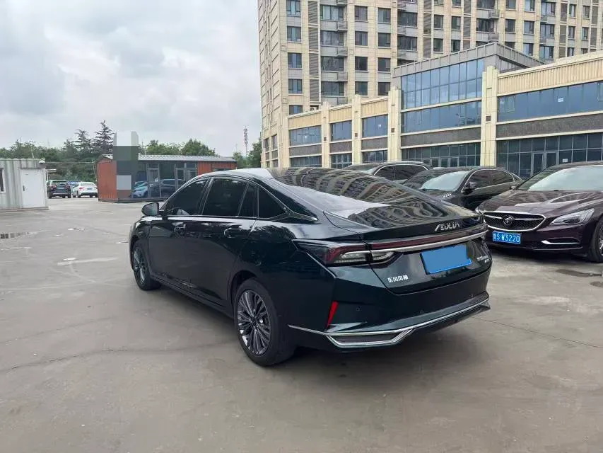 2021 DongFeng Aeolus YiXuan MAX 1.5T 190HP L4 7DCT,autocango,china used car exporter,china ev exporter,chinese used car exporter,chinese used ev exporter