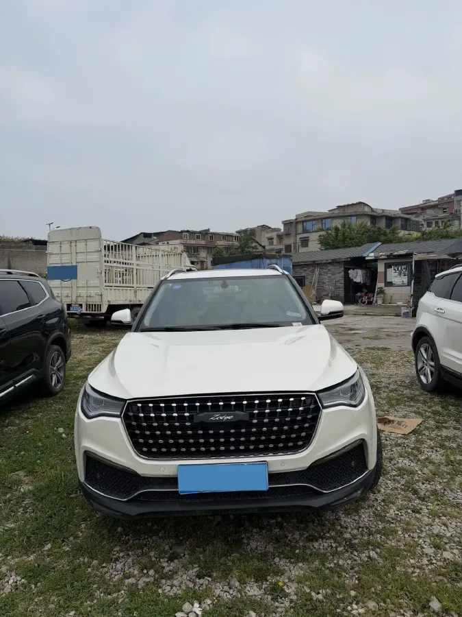 2017 Zotye T700 1.8T 177HP L4 6DCT,autocango,china used car exporter,china ev exporter,chinese used car exporter,chinese used ev exporter