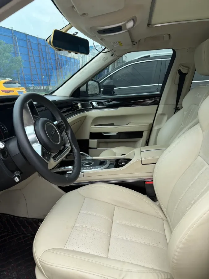 2017 Zotye T700 1.8T 177HP L4 6DCT,autocango,china used car exporter,china ev exporter,chinese used car exporter,chinese used ev exporter