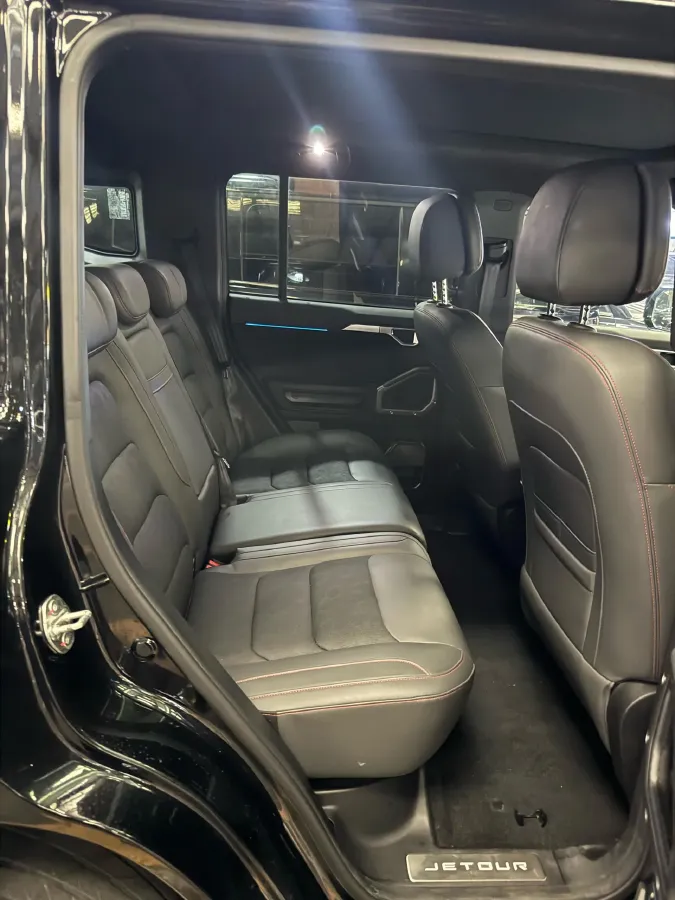 2024 Jetour ShanHai TravellerC-DM 1.5T 156HP L4 3DHT PHEV 43.24KWH,autocango,china used car exporter,china ev exporter,chinese used car exporter,chinese used ev exporter