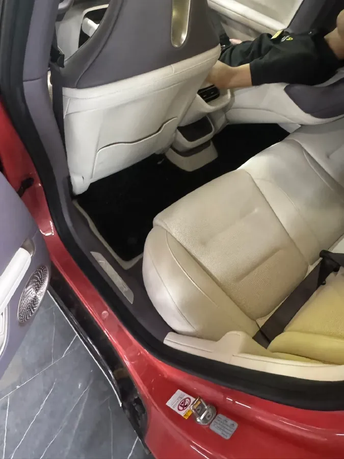 2025 Avatr 06 REEV 156HP REEV,autocango,china used car exporter,china ev exporter,chinese used car exporter,chinese used ev exporter