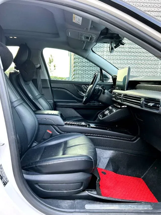 2021 Lincoln Corsair 2.0T 245HP L4 8AT,autocango,china used car exporter,china ev exporter,chinese used car exporter,chinese used ev exporter