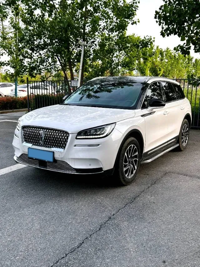 2021 Lincoln Corsair 2.0T 245HP L4 8AT,autocango,china used car exporter,china ev exporter,chinese used car exporter,chinese used ev exporter