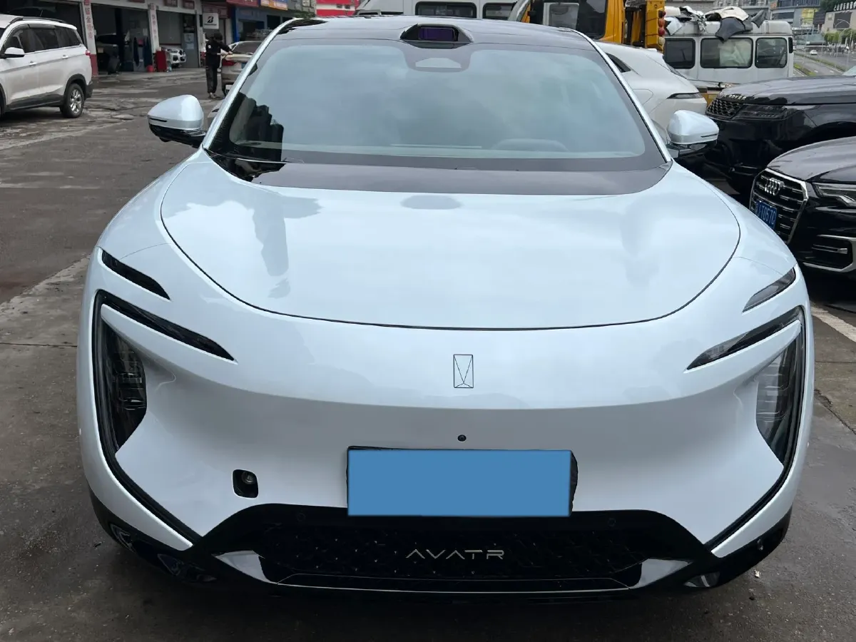 2024 Avatr 07 1.5T 156HP L4 REEV 39.05KWH,autocango,china used car exporter,china ev exporter,chinese used car exporter,chinese used ev exporter