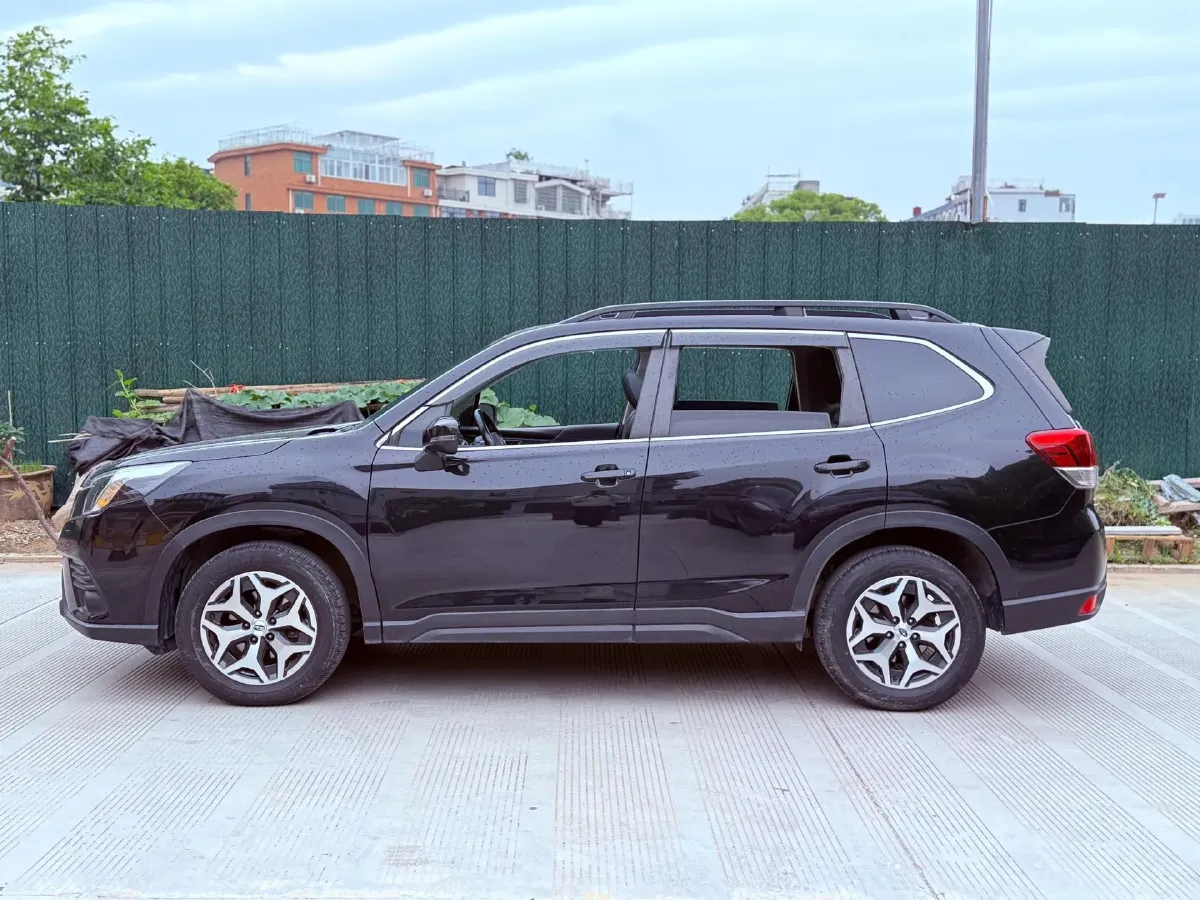 2022 Subaru Forester 2.0L 154HP H4 CVT,autocango,china used car exporter,china ev exporter,chinese used car exporter,chinese used ev exporter