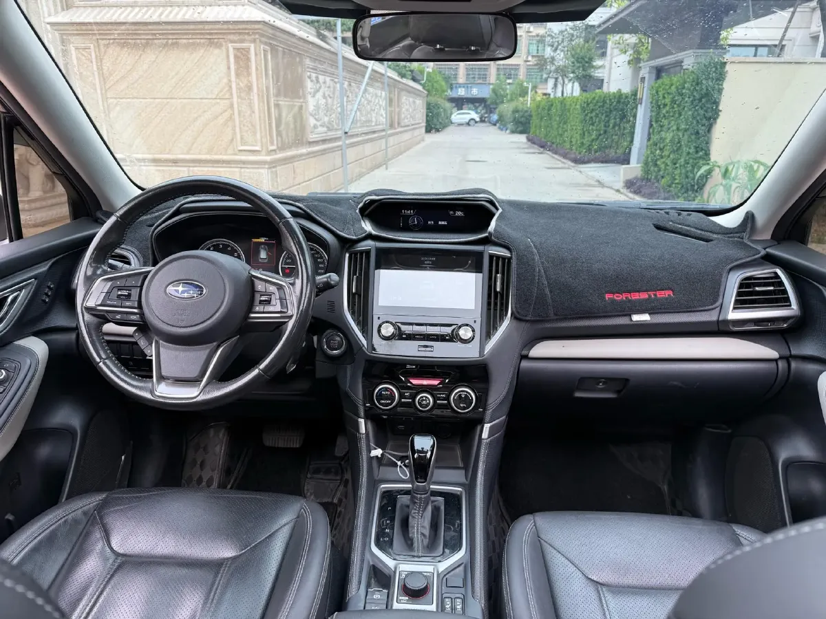 2022 Subaru Forester 2.0L 154HP H4 CVT,autocango,china used car exporter,china ev exporter,chinese used car exporter,chinese used ev exporter