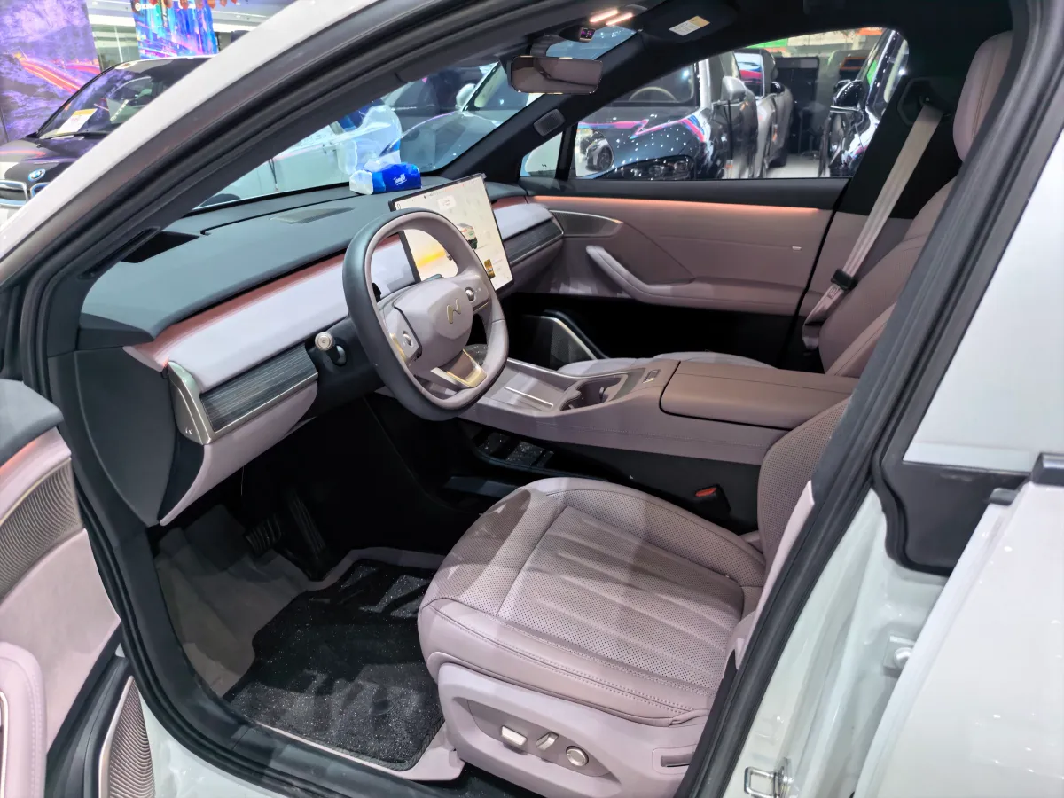 2024 ONVO L60 BEV 60KWH,autocango,china used car exporter,china ev exporter,chinese used car exporter,chinese used ev exporter