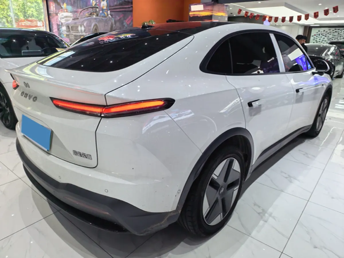 2024 ONVO L60 BEV 60KWH,autocango,china used car exporter,china ev exporter,chinese used car exporter,chinese used ev exporter