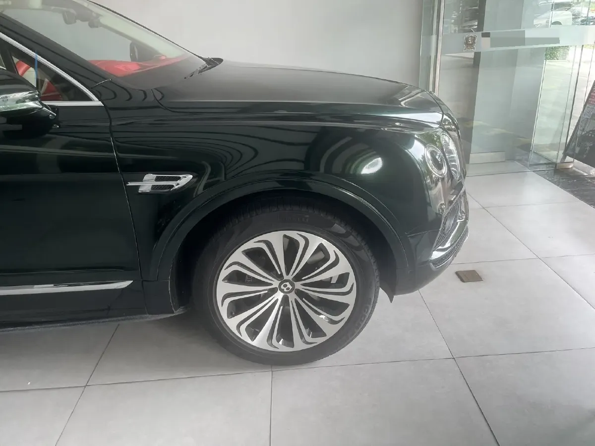 2017 Bentley Bentayga 6.0T 608HP W12 8AT,autocango,china used car exporter,china ev exporter,chinese used car exporter,chinese used ev exporter