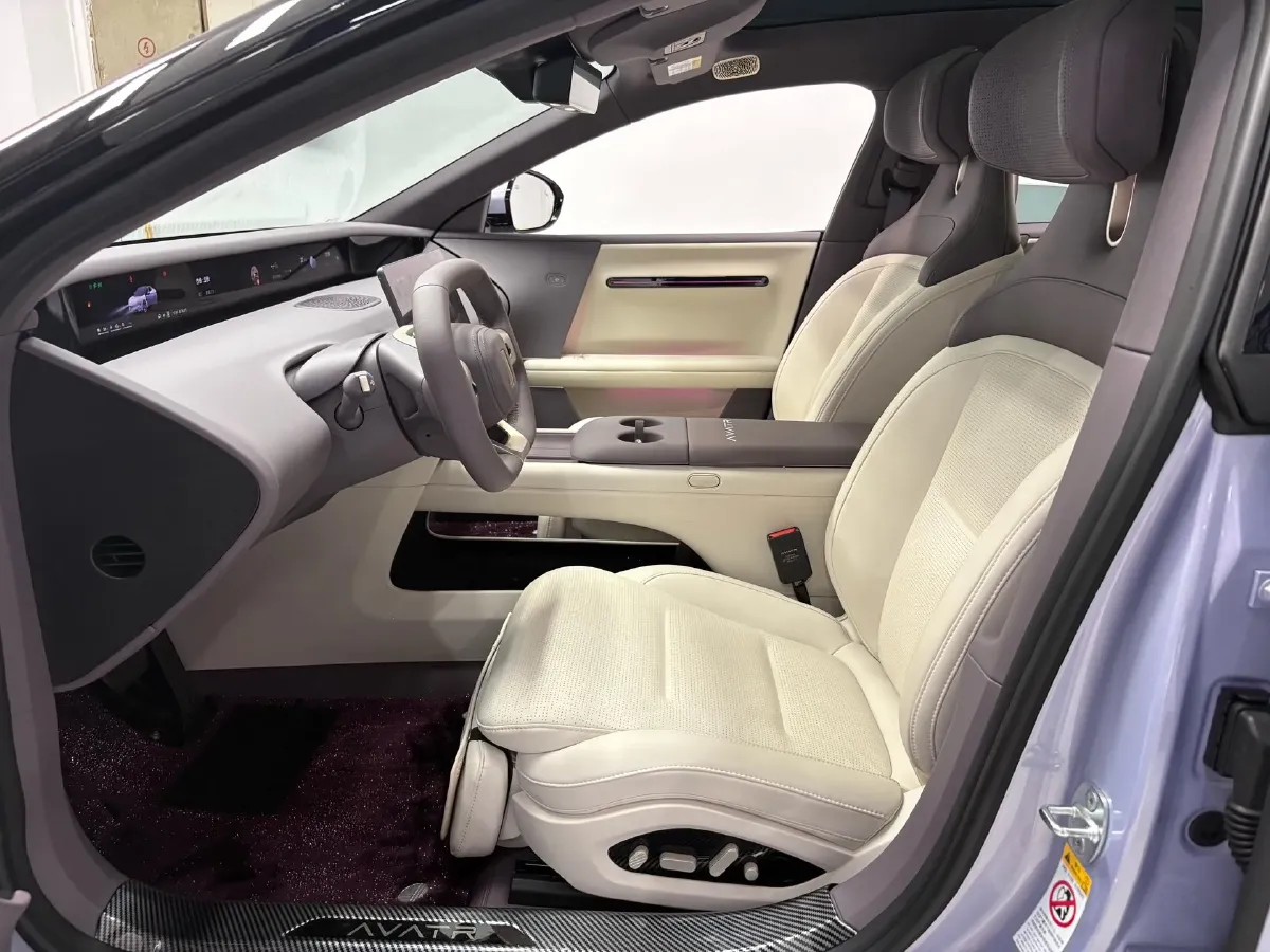 2025 Avatr 06 REEV 156HP REEV,autocango,china used car exporter,china ev exporter,chinese used car exporter,chinese used ev exporter