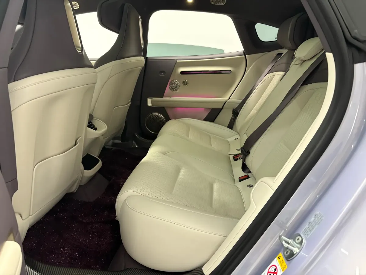 2025 Avatr 06 REEV 156HP REEV,autocango,china used car exporter,china ev exporter,chinese used car exporter,chinese used ev exporter