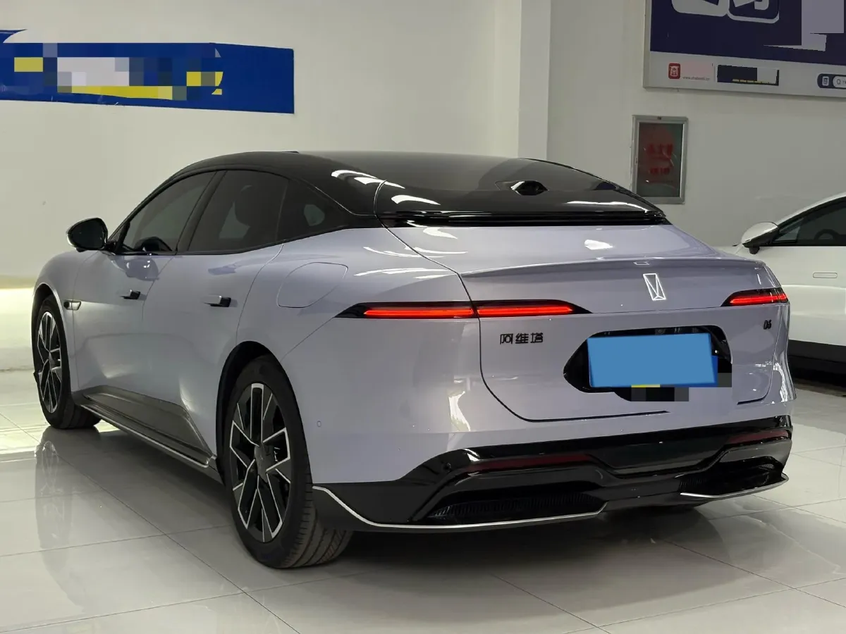 2025 Avatr 06 REEV 156HP REEV,autocango,china used car exporter,china ev exporter,chinese used car exporter,chinese used ev exporter