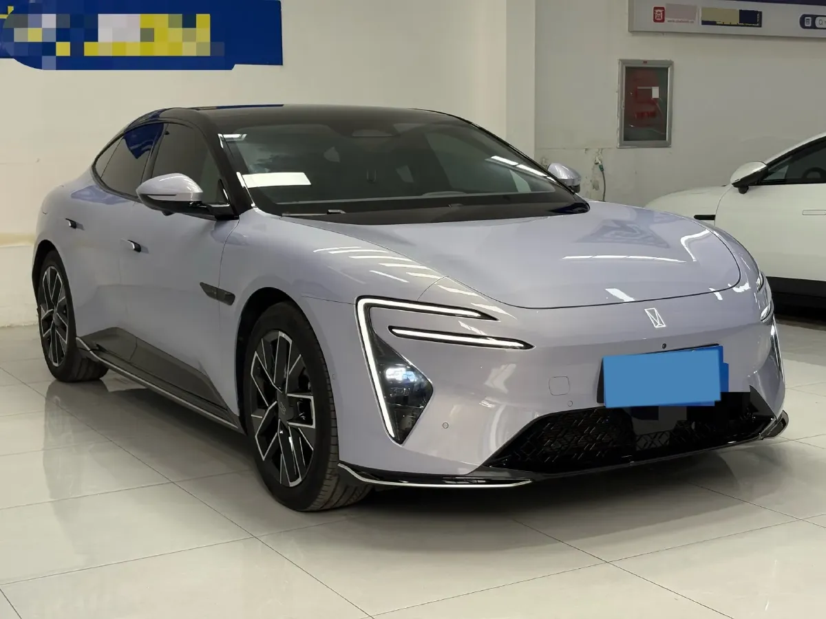 2025 Avatr 06 REEV 156HP REEV,autocango,china used car exporter,china ev exporter,chinese used car exporter,chinese used ev exporter