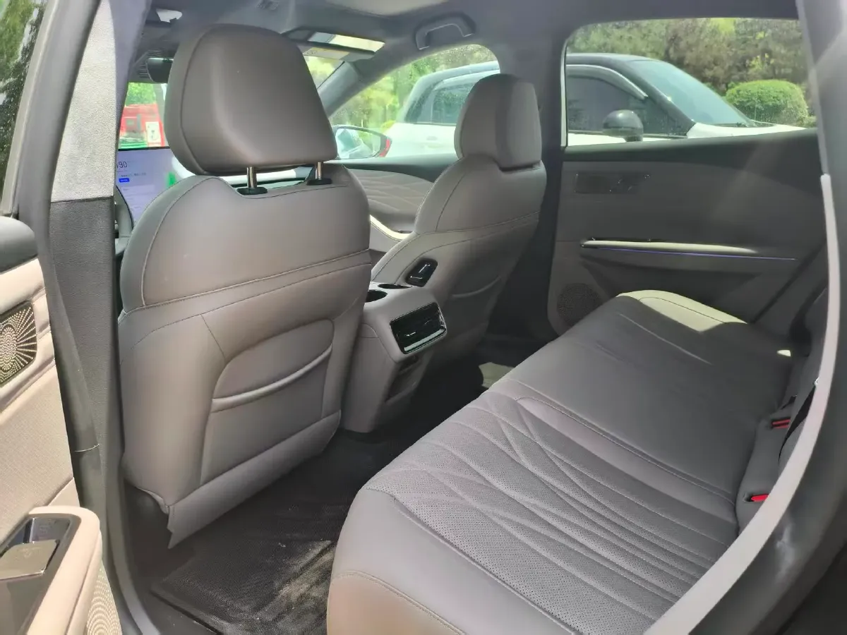 2026 SinoTruck VGV PioneerV 2.0T 156HP L4 8AT,autocango,china used car exporter,china ev exporter,chinese used car exporter,chinese used ev exporter