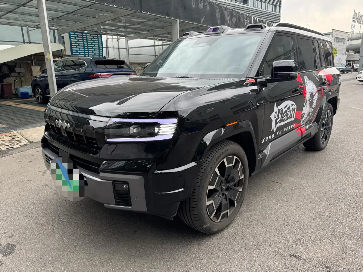2025 FangChengBao Bao 8 2.0T 245HP L4 E-CVT PHEV 36.8KWH,autocango,china used car exporter,china ev exporter,chinese used car exporter,chinese used ev exporter