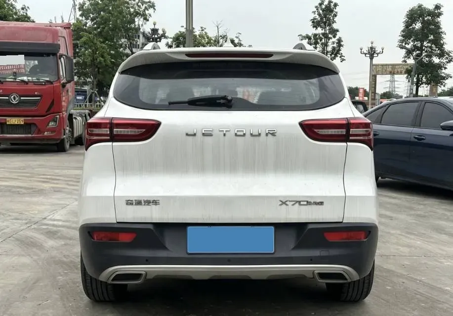 2018 MAXUS XinTu V80 2.5T 136HP L4 6MT,autocango,china used car exporter,china ev exporter,chinese used car exporter,chinese used ev exporter