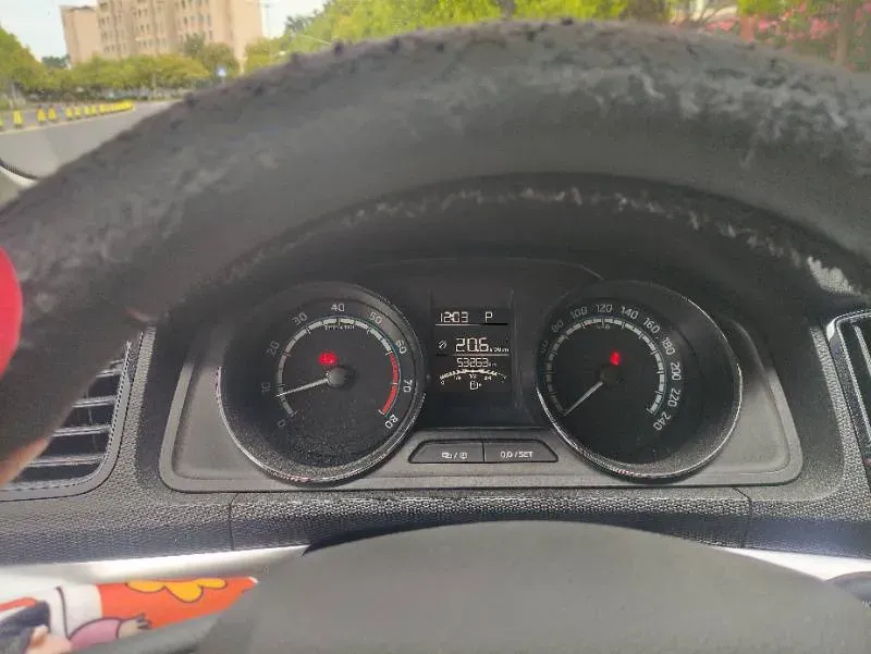 2020 Skoda Kamiq 1.5L 112HP L4 6AT,autocango,china used car exporter,china ev exporter,chinese used car exporter,chinese used ev exporter