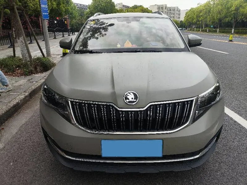 2020 Skoda Kamiq 1.5L 112HP L4 6AT,autocango,china used car exporter,china ev exporter,chinese used car exporter,chinese used ev exporter