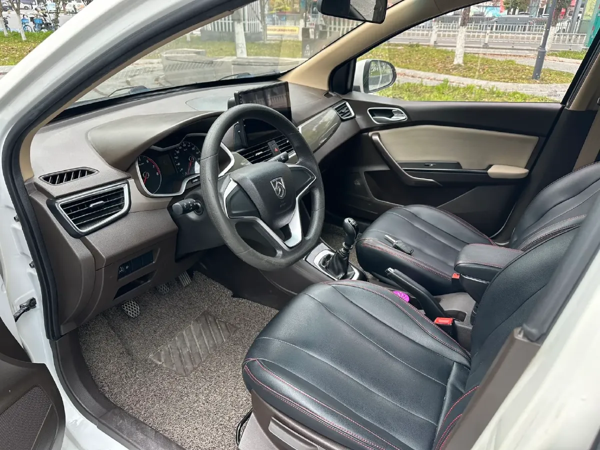2019 JinBei XinYuan T32S 1.5L 102HP L4 5MT,autocango,china used car exporter,china ev exporter,chinese used car exporter,chinese used ev exporter