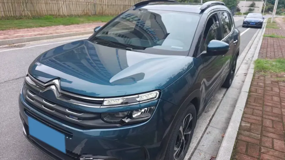 2019 Citroen C5 Aircross 1.6T 167HP L4 6AT,autocango,china used car exporter,china ev exporter,chinese used car exporter,chinese used ev exporter