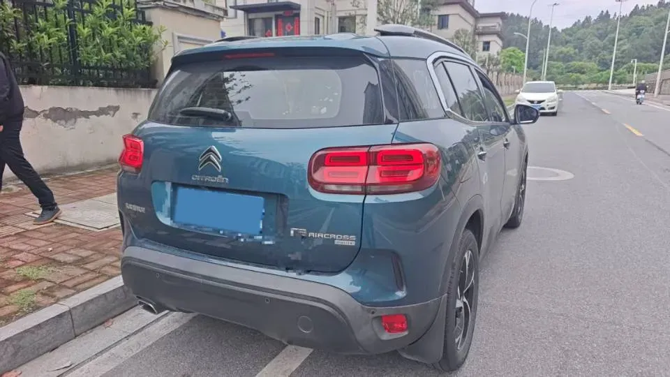 2019 Citroen C5 Aircross 1.6T 167HP L4 6AT,autocango,china used car exporter,china ev exporter,chinese used car exporter,chinese used ev exporter