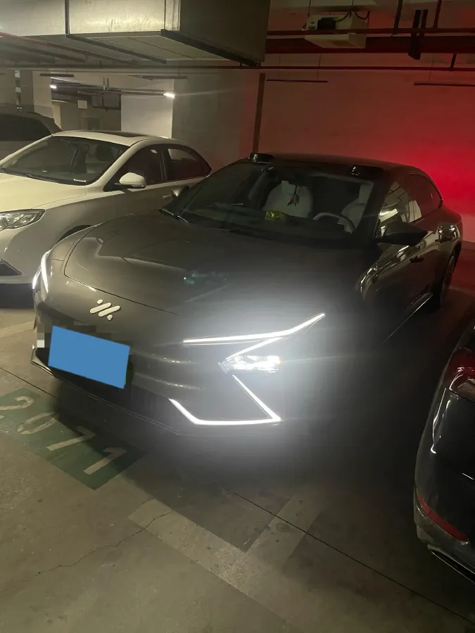2022 IM L7 BEV 90KWH,autocango,china used car exporter,china ev exporter,chinese used car exporter,chinese used ev exporter