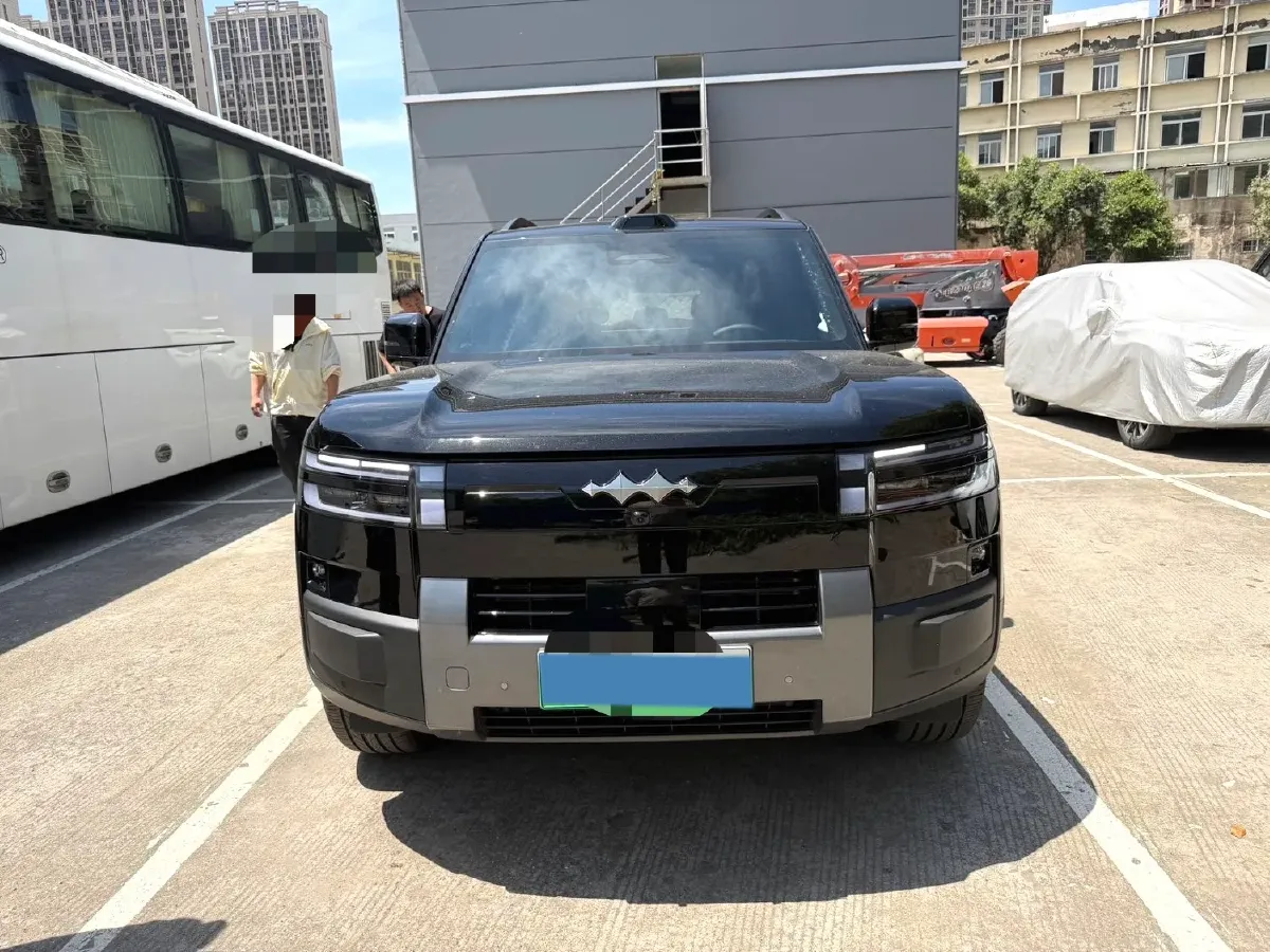 2025 FangChengBao Tai 7 1.5T 156HP L4 E-CVT PHEV,autocango,china used car exporter,china ev exporter,chinese used car exporter,chinese used ev exporter