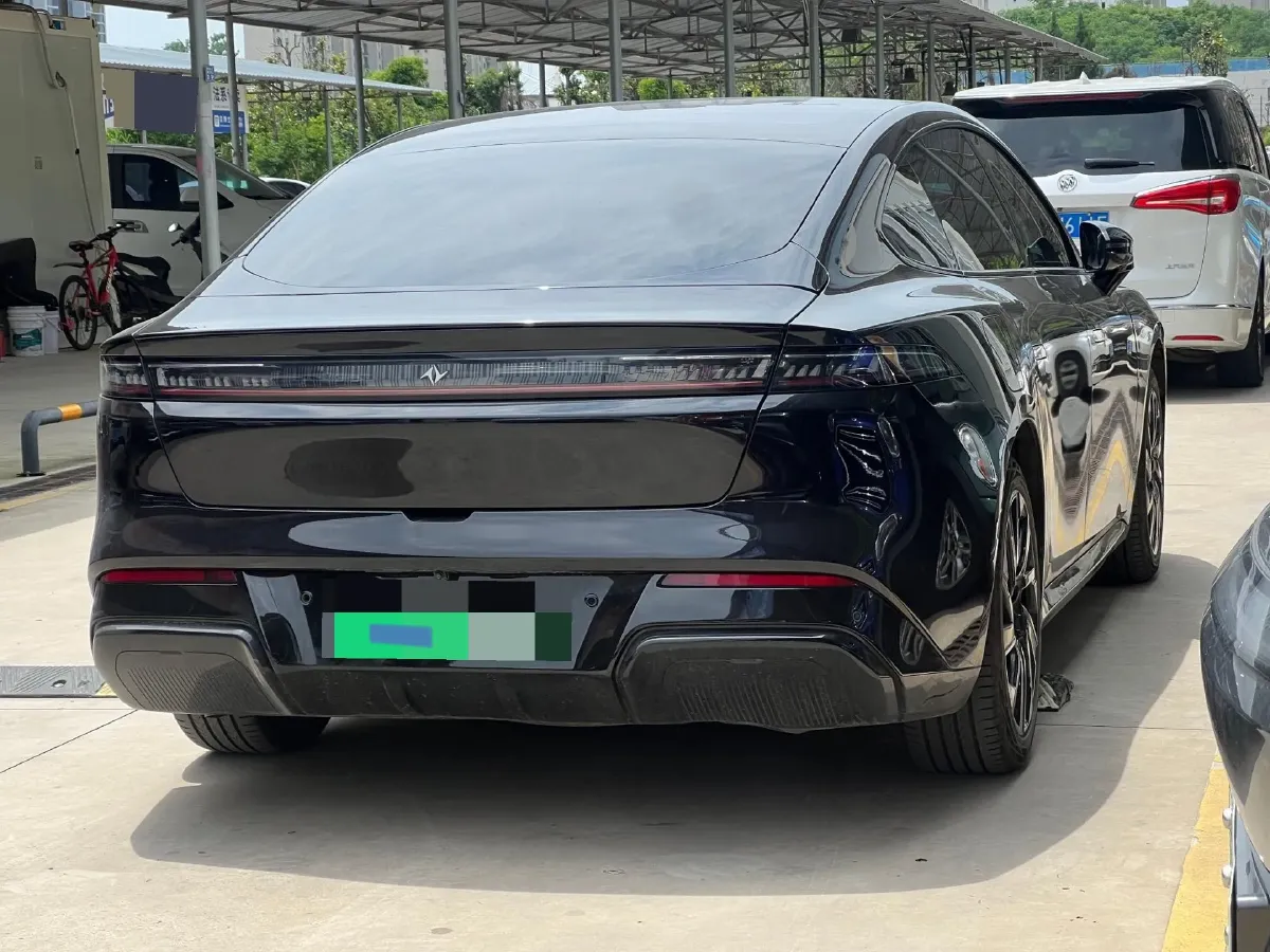 2024 DongFeng eπ eπ007 REEV 105HP REEV 28.4KWH,autocango,china used car exporter,china ev exporter,chinese used car exporter,chinese used ev exporter
