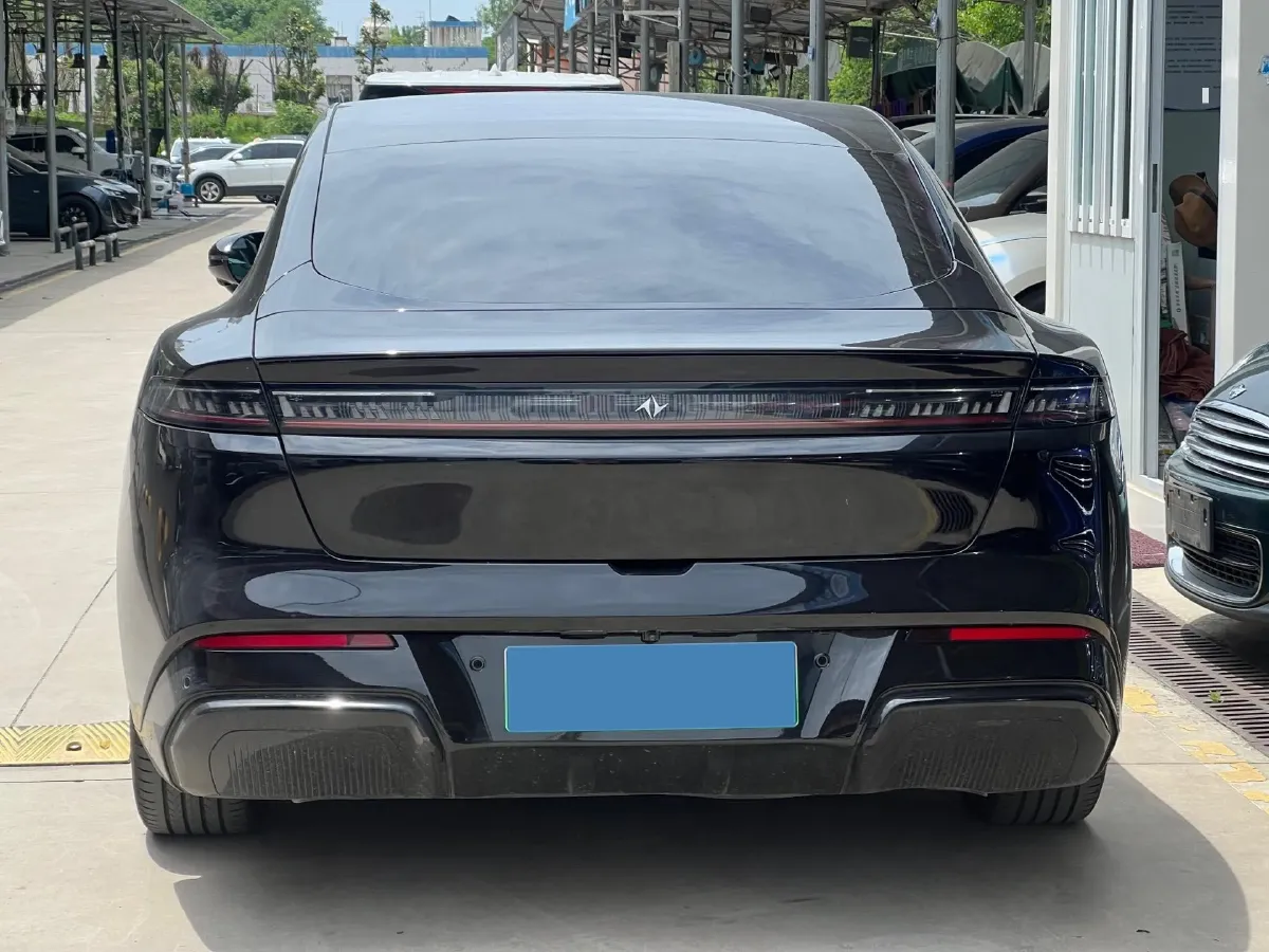 2024 DongFeng eπ eπ007 REEV 105HP REEV 28.4KWH,autocango,china used car exporter,china ev exporter,chinese used car exporter,chinese used ev exporter