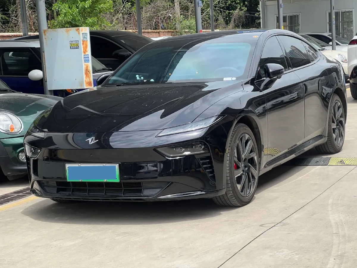 2024 DongFeng eπ eπ007 REEV 105HP REEV 28.4KWH,autocango,china used car exporter,china ev exporter,chinese used car exporter,chinese used ev exporter
