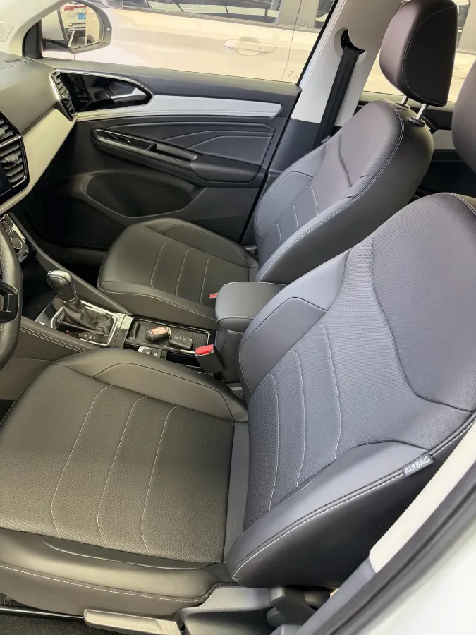 2022 Jetta VS5 1.4T 150HP L4 6AT,autocango,china used car exporter,china ev exporter,chinese used car exporter,chinese used ev exporter