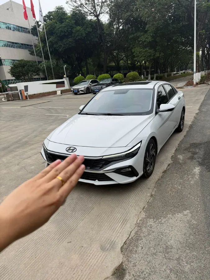 2023 Hyundai Elantra 1.5L 115HP L4 CVT,autocango,china used car exporter,china ev exporter,chinese used car exporter,chinese used ev exporter