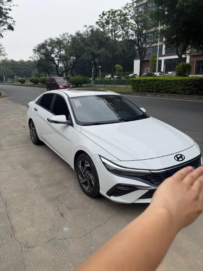 2023 Hyundai Elantra 1.5L 115HP L4 CVT,autocango,china used car exporter,china ev exporter,chinese used car exporter,chinese used ev exporter