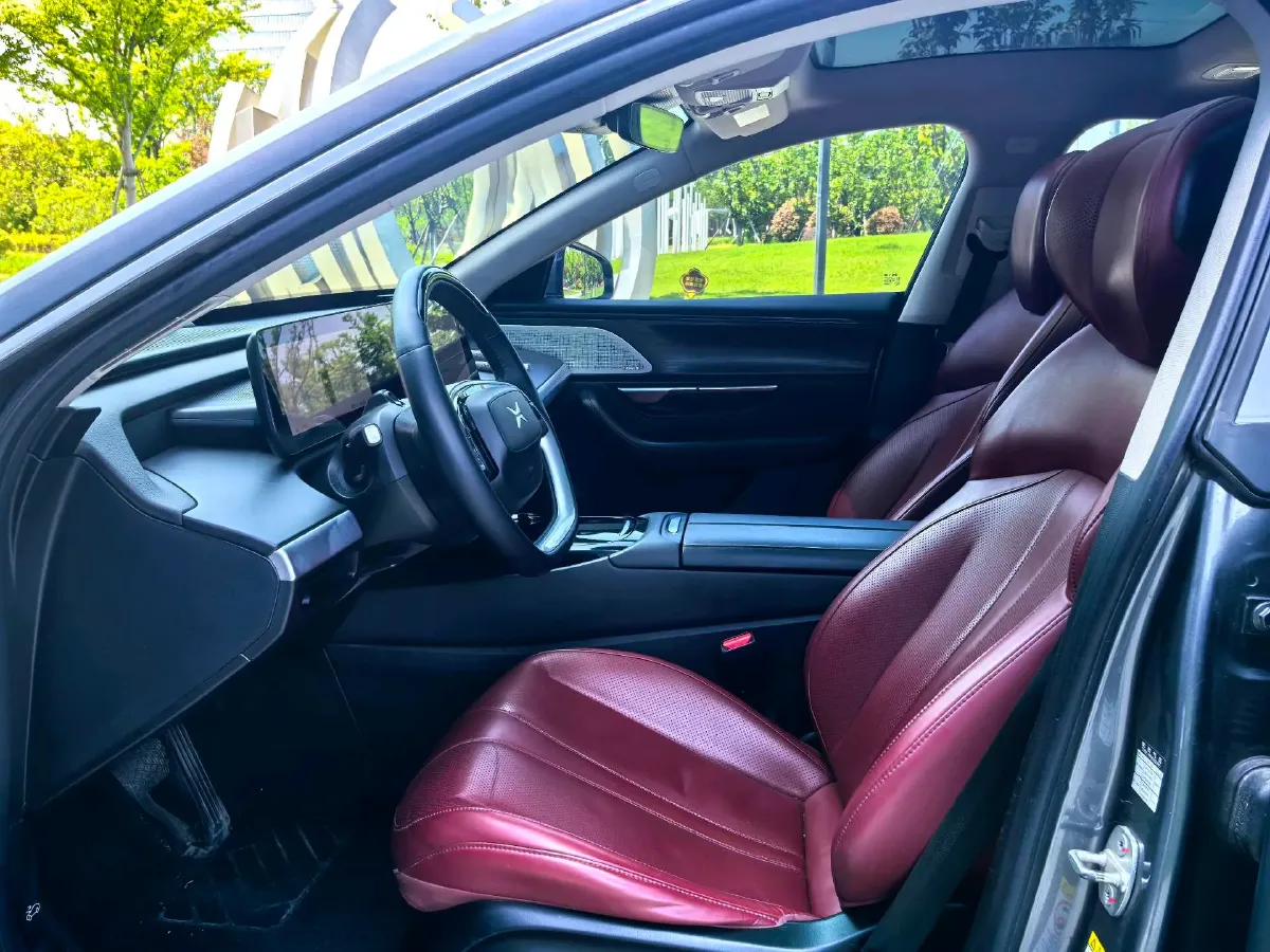 2021 Xpeng P7 BEV 60.2KWH,autocango,china used car exporter,china ev exporter,chinese used car exporter,chinese used ev exporter