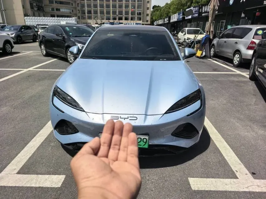 2022 Leapmotor C01 BEV 78.54KWH,autocango,china used car exporter,china ev exporter,chinese used car exporter,chinese used ev exporter
