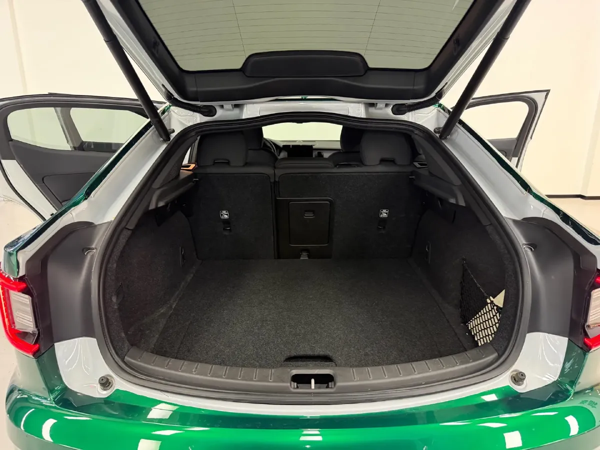 2020 Polestar 2 BEV 71KWH,autocango,china used car exporter,china ev exporter,chinese used car exporter,chinese used ev exporter