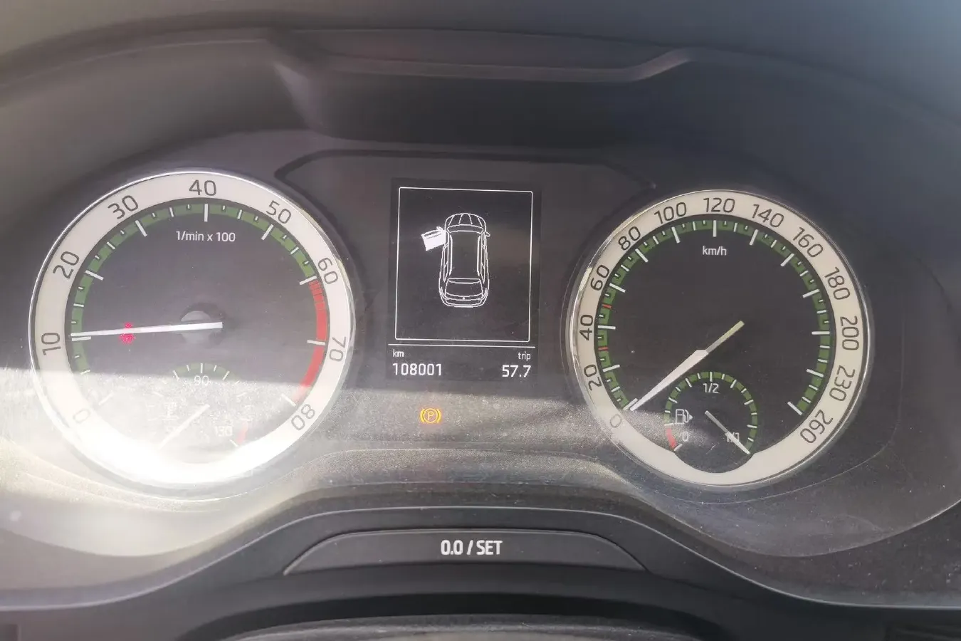 2018 Skoda Kodiak 2.0T 186HP L4 7DCT,autocango,china used car exporter,china ev exporter,chinese used car exporter,chinese used ev exporter